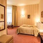 Hotel Monika Centrum 4*