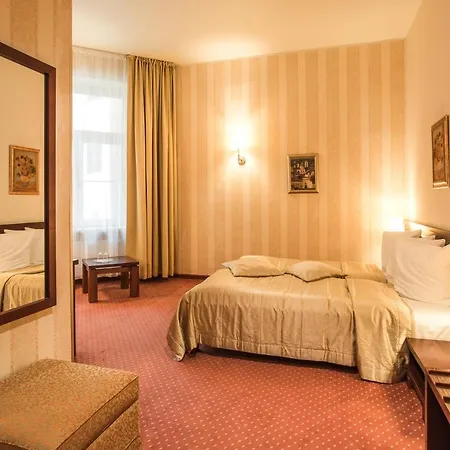 Hotel Monika Centrum 4*
