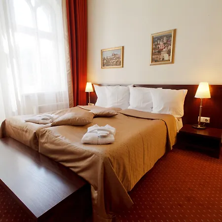 Monika Centrum 4*
