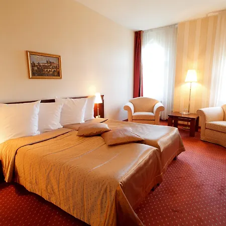 Monika Centrum Hotel 4*
