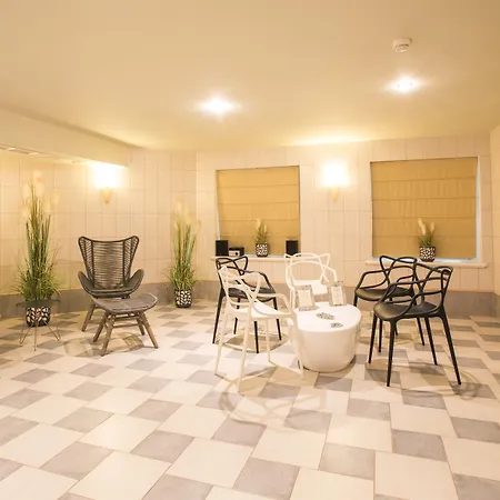 Monika Centrum Hotel 4*