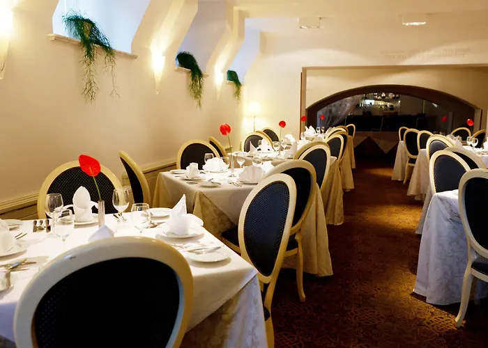 Monika Centrum מלון