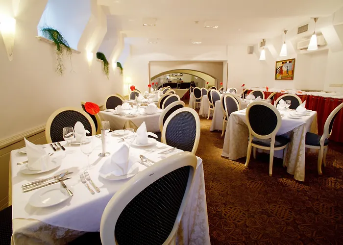 Monika Centrum Hotel