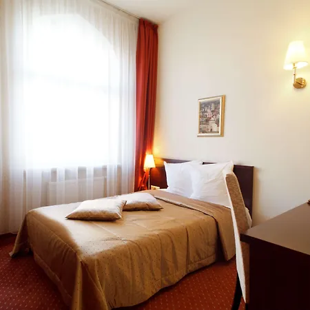 Monika Centrum 4*