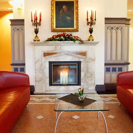 Hotel Monika Centrum 4*
