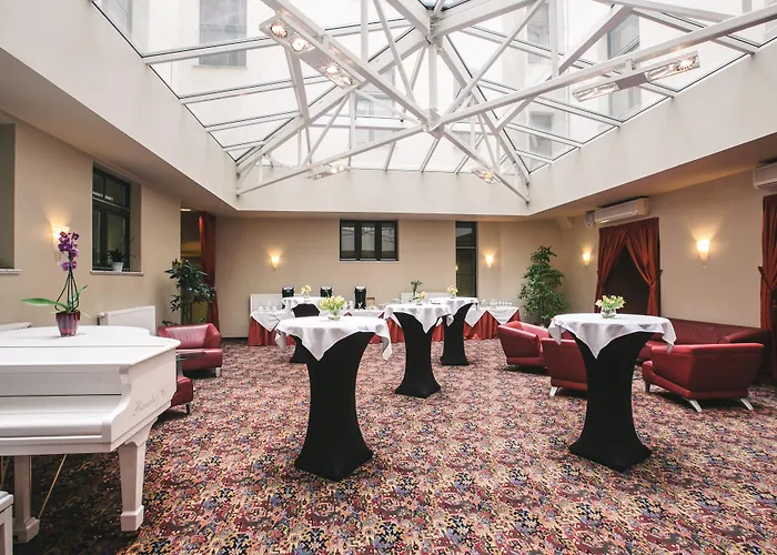 Hotel Monika Centrum 4*