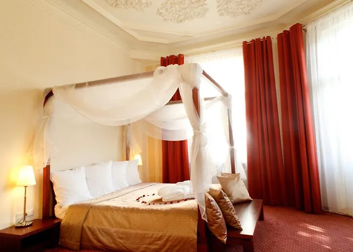 Hotel Monika Centrum 4*