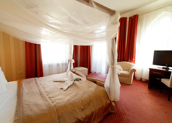 Hotel Monika Centrum 4*